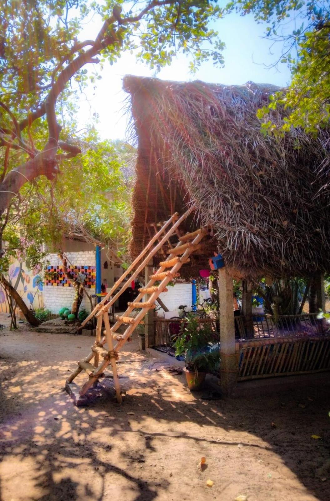 Peace Garden Inn Auroville Extérieur photo